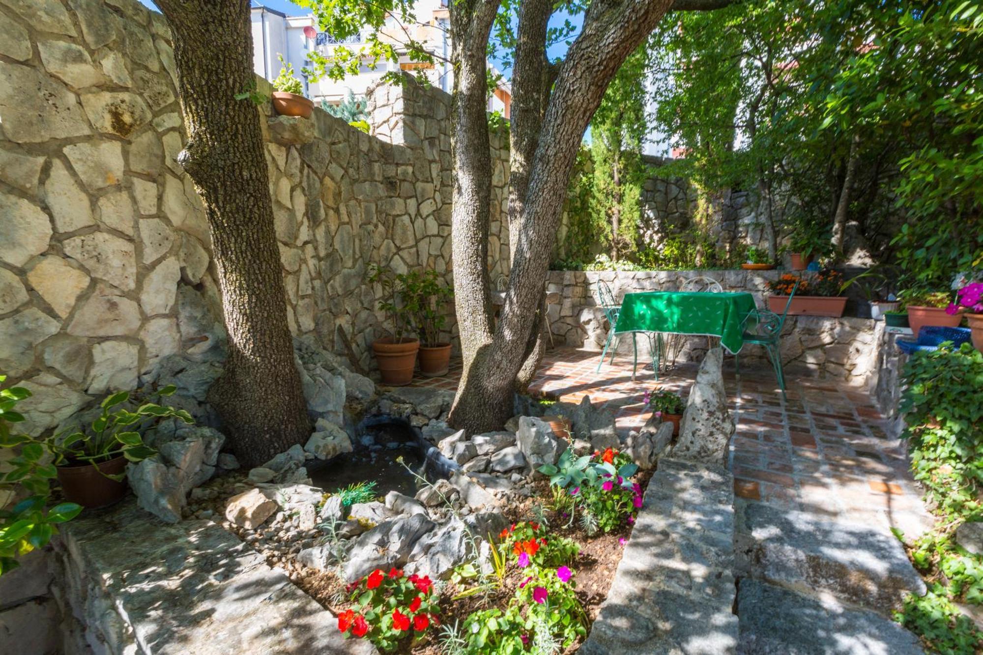 Appartamento Nella. Crikvenica Esterno foto